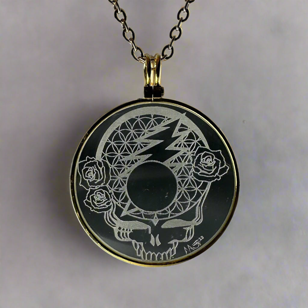 The Grateful Dead Stealie Solar Lighter Pendant