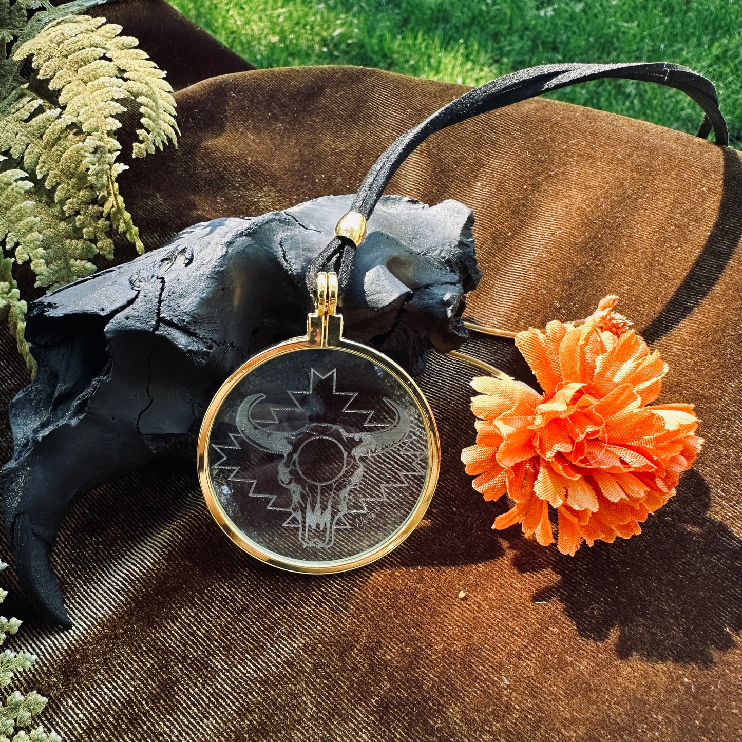 Bison Necklace, Solar Lighter, Magnifying Glass Necklace, Sustainable Jewelry, Cannabis Accessory